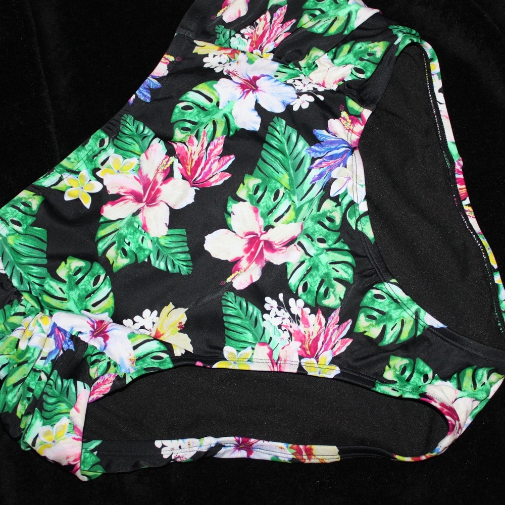 High waisted bottoms